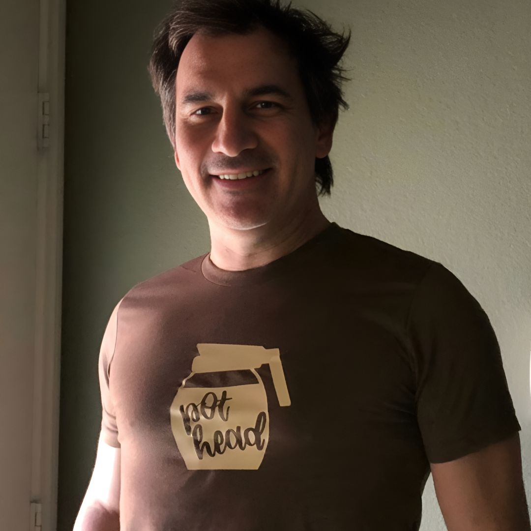 Five star review from customer wearing Coffee Pot Head tee by Moxie Momma