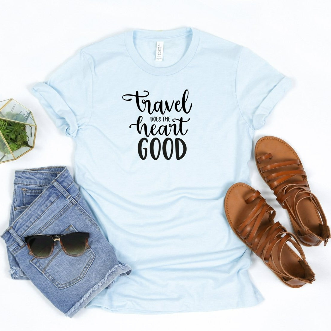 Travel does the heart good T-shirt